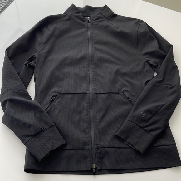 Lululemon Airing Easy Jacket Black XS - Picture 1 of 5